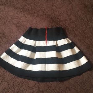 Black and White Stipe Pleated Skirt